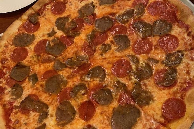 Top pizza choices in Jersey City for takeout and dining in