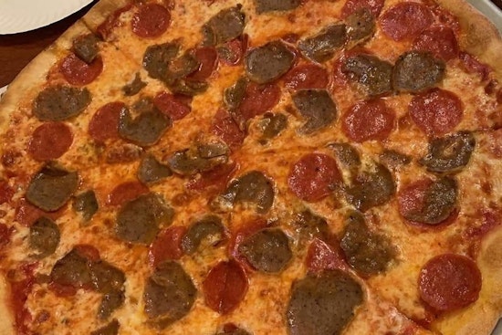 Top pizza choices in Jersey City for takeout and dining in