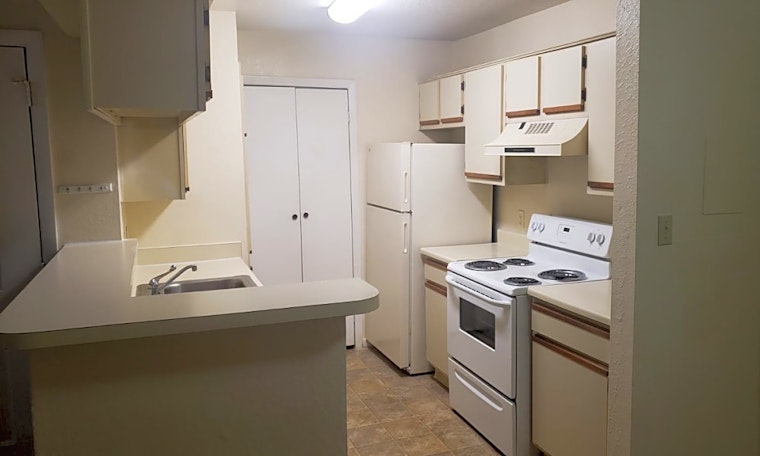 The cheapest apartments for rent in South Semoran, Orlando