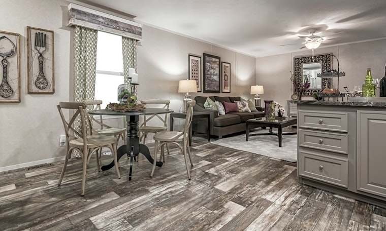 The cheapest apartments for rent in Chapel Hill, Indianapolis