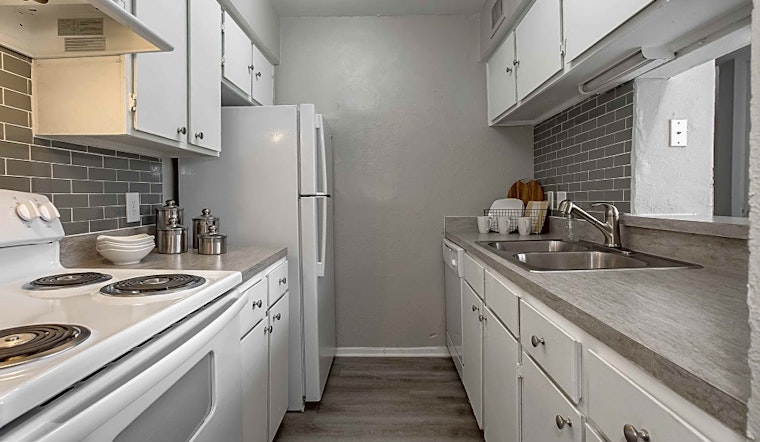 Budget apartments for rent in East Arlington