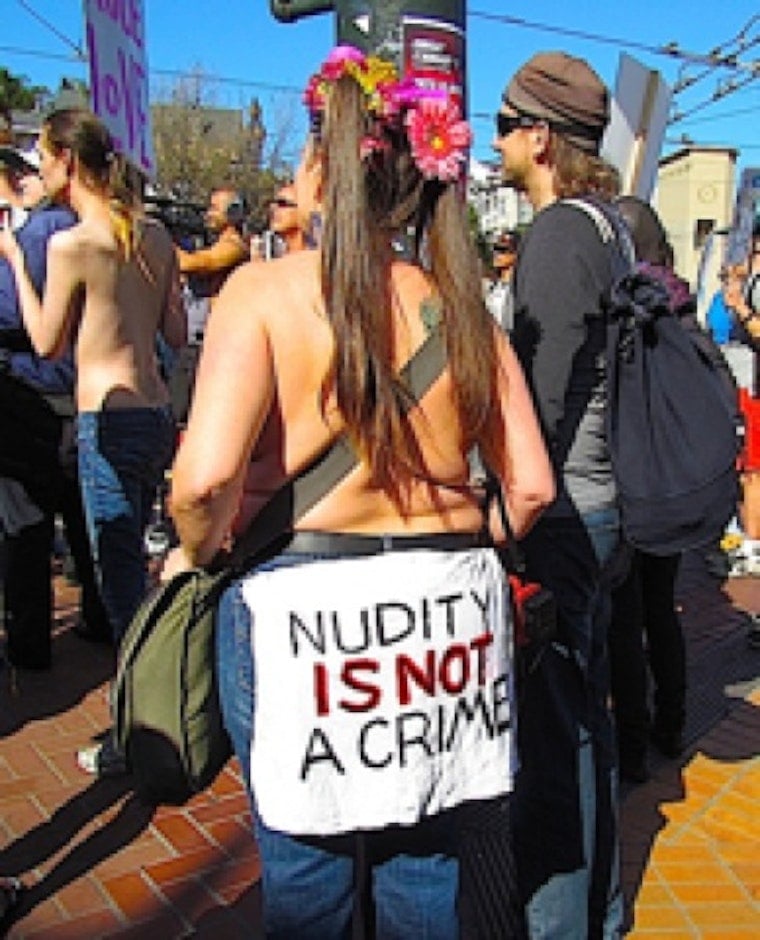 Alternative Lifestyle Nudist - Body Freedom Rally Ends In Police Force