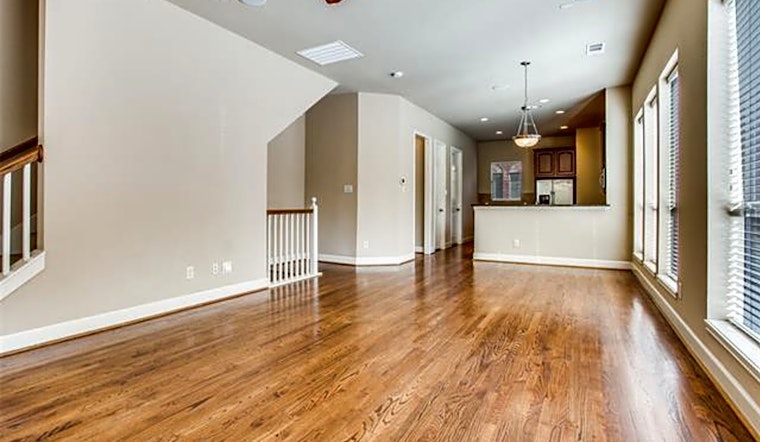 Budget apartments for rent in the Farmers Market District, Dallas
