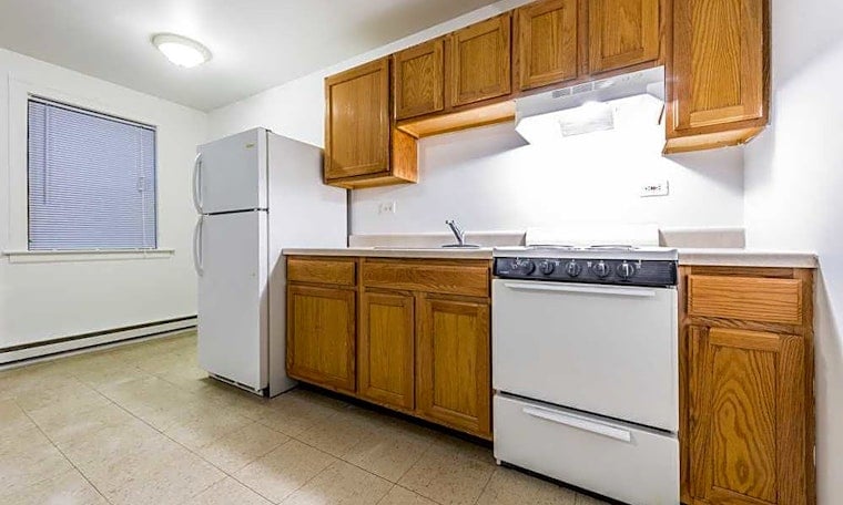 Apartments for rent in Chicago: What will $800 get you?