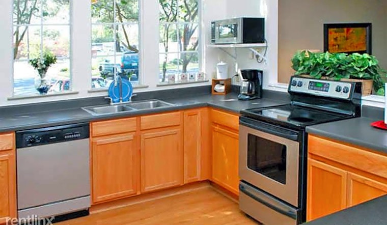The cheapest apartments for rent in the Hills of Park North, San Antonio