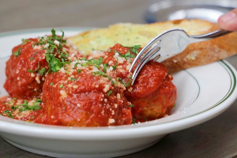 Italian Disco brings pasta, craft beer and more to Inner Harbor