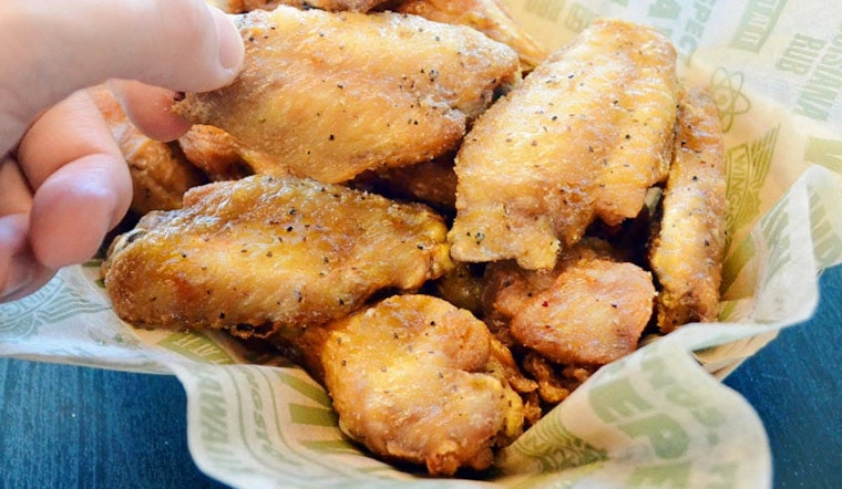 Indianapolis' 4 favorite spots for low-priced chicken wings