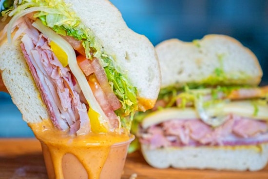 Explore the 3 best cheap cafes in Anaheim
