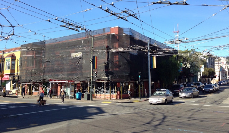 Nosey Neighbor: Scaffolding Up Around Harvey's
