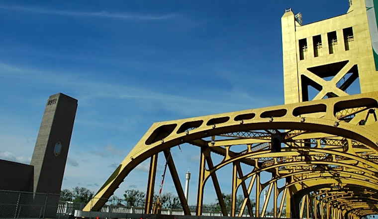 Top Sacramento news: Iconic Raley’s sign crashes to ground; students protest for more homework; more