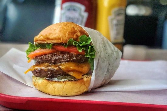 Explore the 4 top spots in Oakland's Oakland International Airport neighborhood