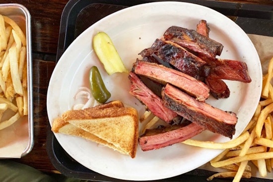 Fort Worth's 3 favorite joints to score barbecue on a budget