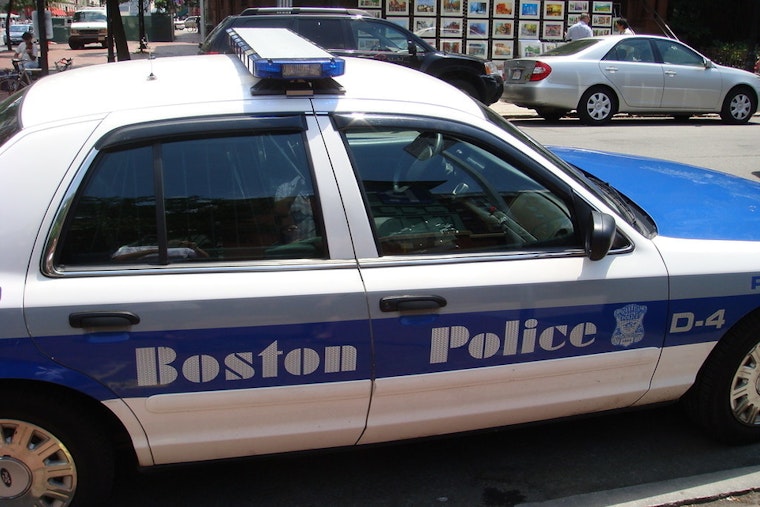 Top Boston news: MBTA worker killed; ex-dean in federal court for Latin Kings charges; more