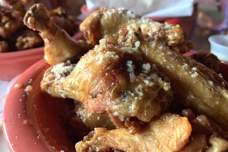 Craving chicken wings? Here are Orlando's top 4 options