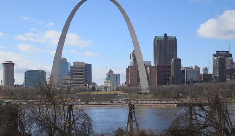 Top St. Louis news: Woman arrested for stabbing cab driver; car crashes into home; more