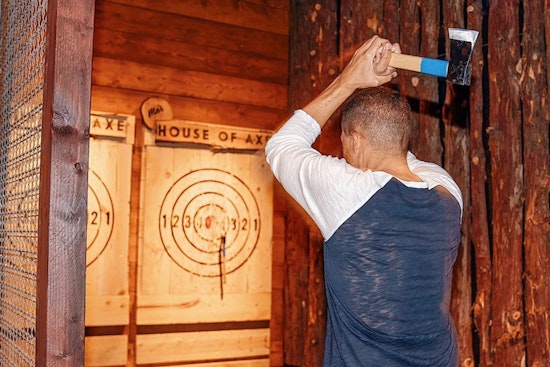 New axe throwing spot Mo’s House Of Axe now open in Koreatown