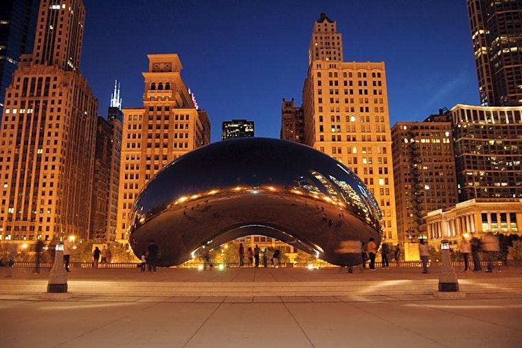Top Chicago news: CPS to compensate special ed students; ATM stolen from car dealership; more