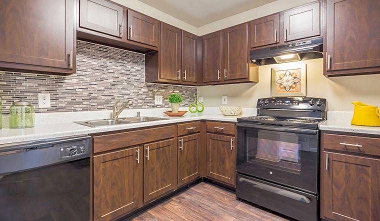 Apartments for rent in Aurora: What will $1,700 get you?