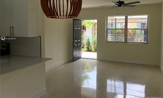 What apartments will $2,200 rent you in Coral Way, this month?