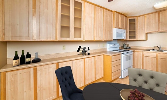 What apartments will $1,300 rent you in Battle Creek, right now?