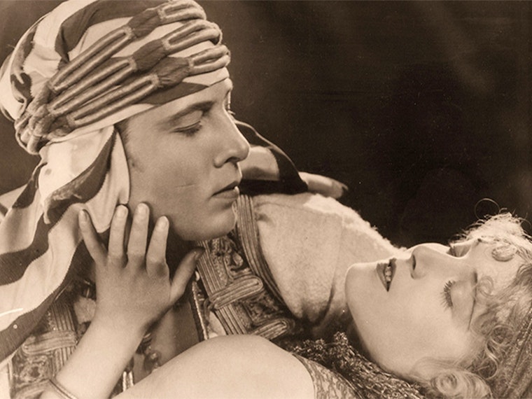SF Silent Film Festival Showcases 'Silent Autumn' At The Castro Theatre