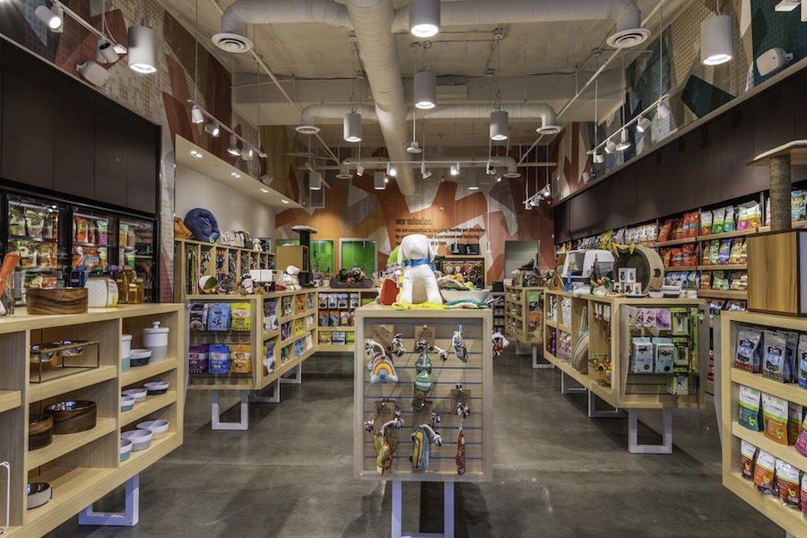 SoCal chain Healthy Spot debuts in Playa Vista with pet supplies and