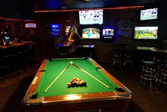 Explore 3 top cheap pool halls in Phoenix