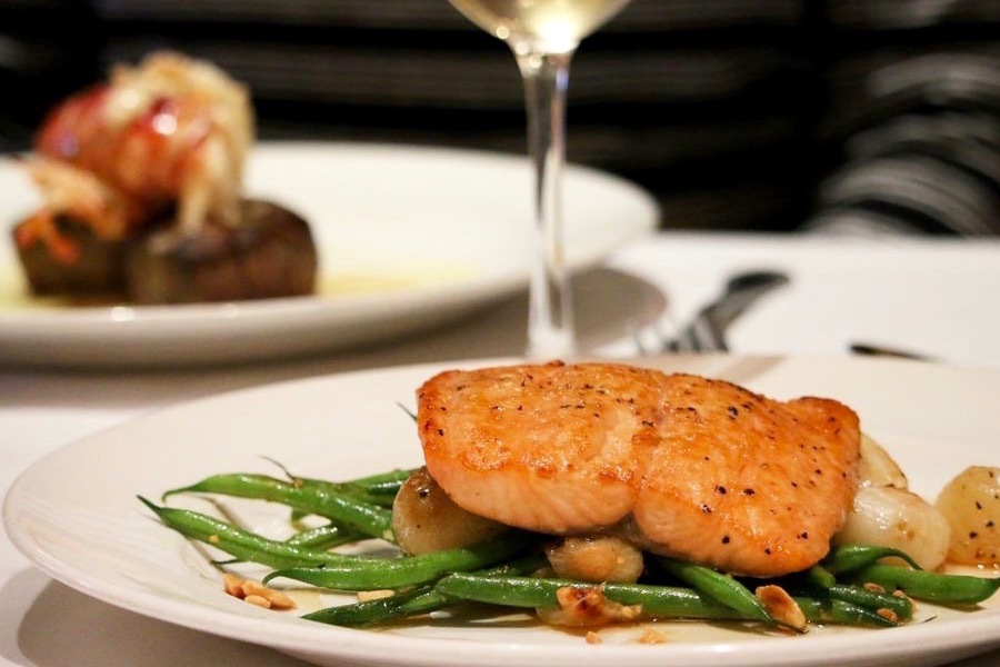 Indulge at Denver's 4 favorite destinations for upscale seafood