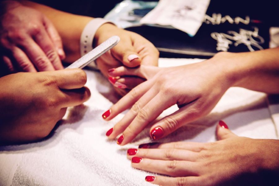 Best Nail Salons in Eastwood | Bookwell