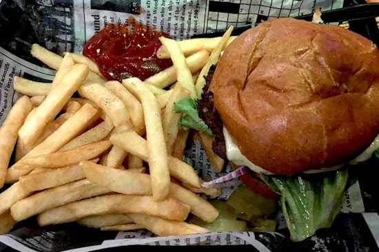 Hop Junction makes Pocket debut, with beer, burgers and more
