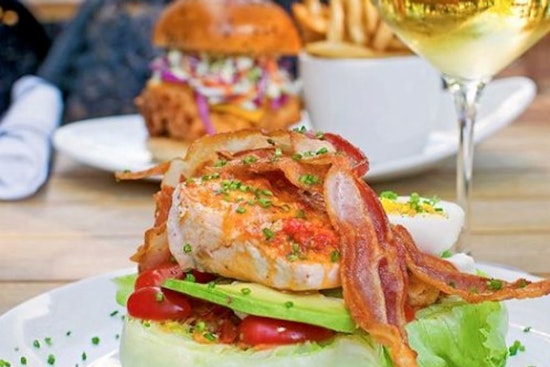 New Brickell lounge, Moxie's Grill & Bar, opens its doors