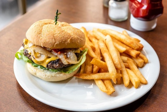 Jonesing for burgers? Check out Baltimore's top 4 spots