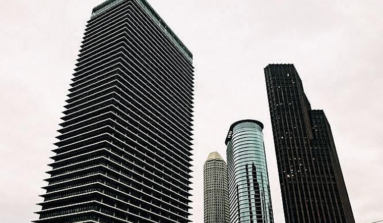 Top Houston news: Parakeets found dumped at park; 2 undercover officers shot at, police say; more