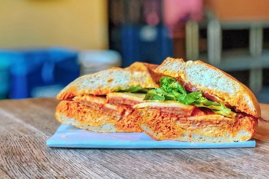 Explore 4 top cheap delis in Oakland