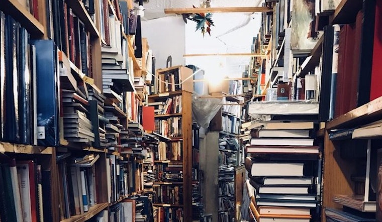 Check out 4 favorite affordable bookstores in Chicago