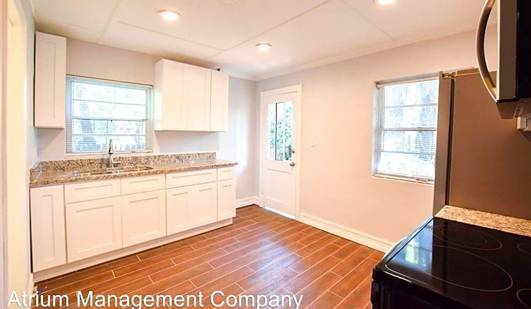 What apartments will $1,300 rent you in College Park, this month?