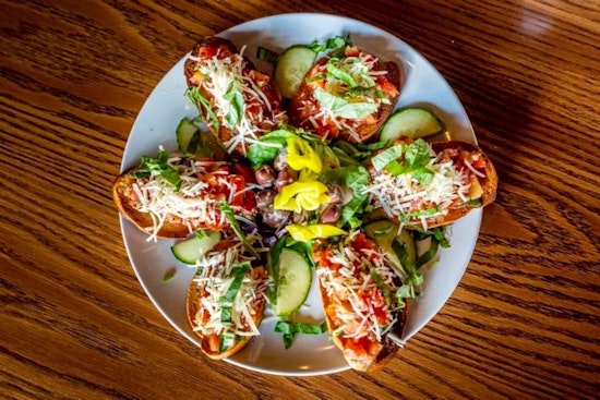Bella Italia brings pizza and Italian fare to Washington Virginia Vale
