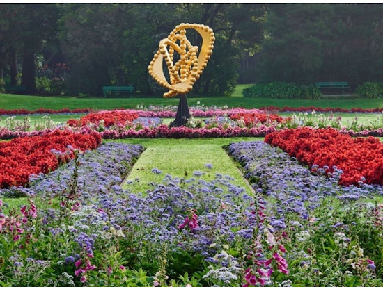 Intended for short stay, Conservatory of Flowers sculpture to take up permanent residence