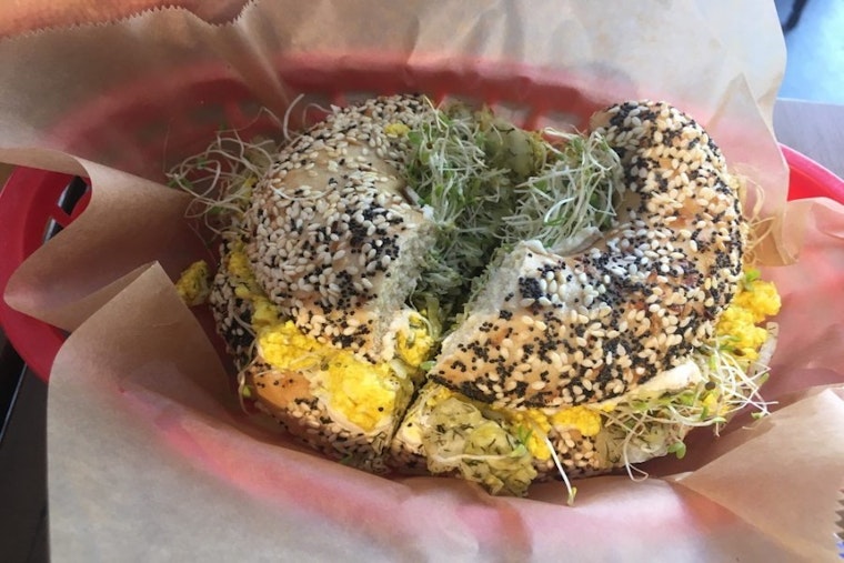 Jacksonville's 3 favorite spots to score bagels on the cheap