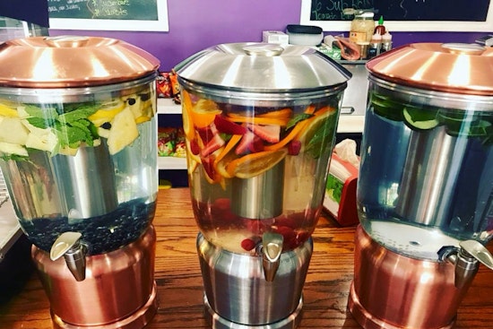 New cafe Antojos & Shakes now open in Humboldt Park