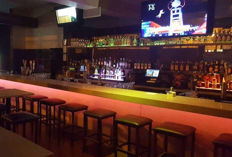 New Rogers Park bar Fudy T's opens its doors with featured daily theme nights