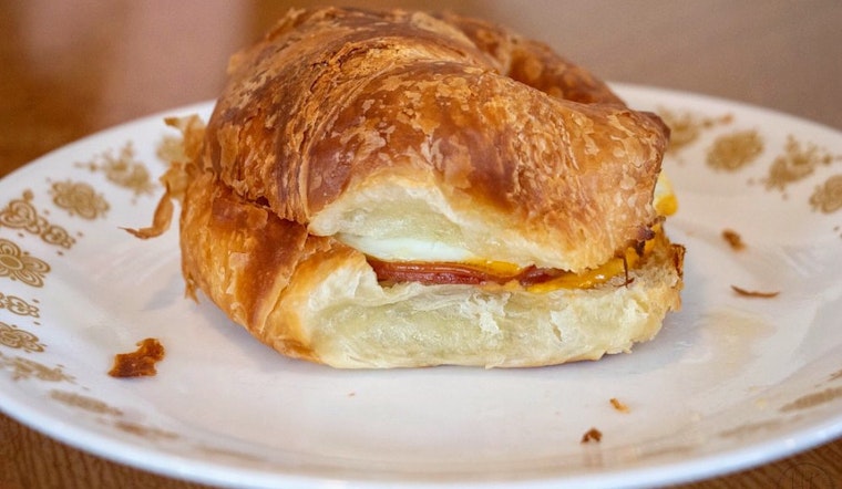 Your guide to the 4 most popular spots in Jacksonville's Deerwood neighborhood