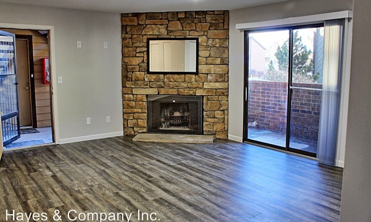 Apartments for rent in Aurora: What will $1,900 get you?