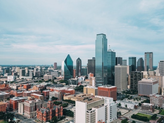 Top Dallas news: 'Leaning Tower' still standing; 2 injured in shooting; more