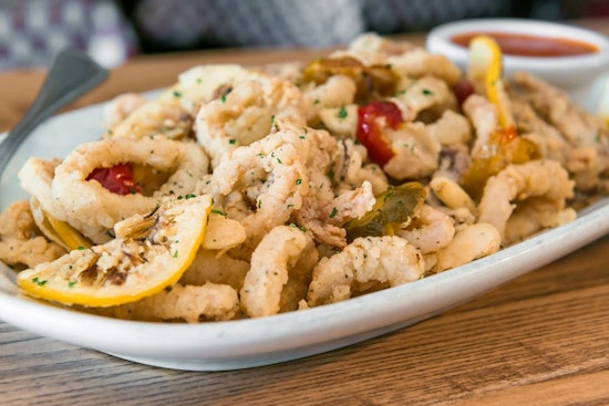 Explore the 3 top spots in Chicago's The Loop neighborhood