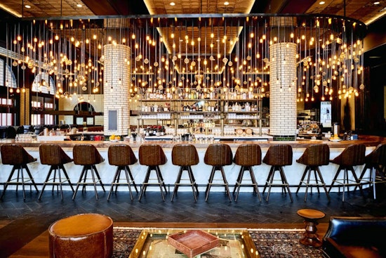 The top 4 cocktail bars for a special occasion in Detroit