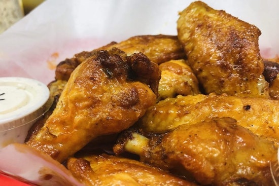 Orlando's 3 best spots for cheap chicken wings