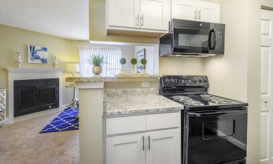 Apartments for rent in Aurora: What will $1,300 get you?