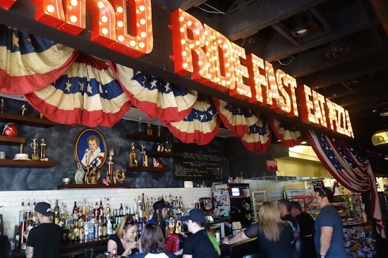 Las Vegas' 4 top bars (that won't break the bank)