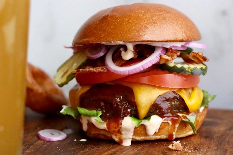 Meet the 4 best joints to score burgers in Aurora